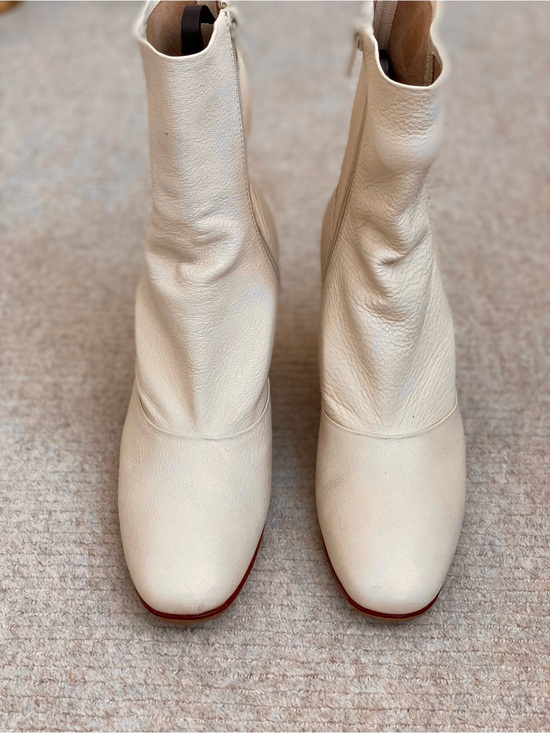 Rachel Comey Shoes - Rachel Comey Ivory Leather Ankle Booties